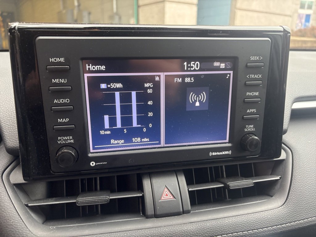 Used 2020 Toyota RAV4 XLE image 14