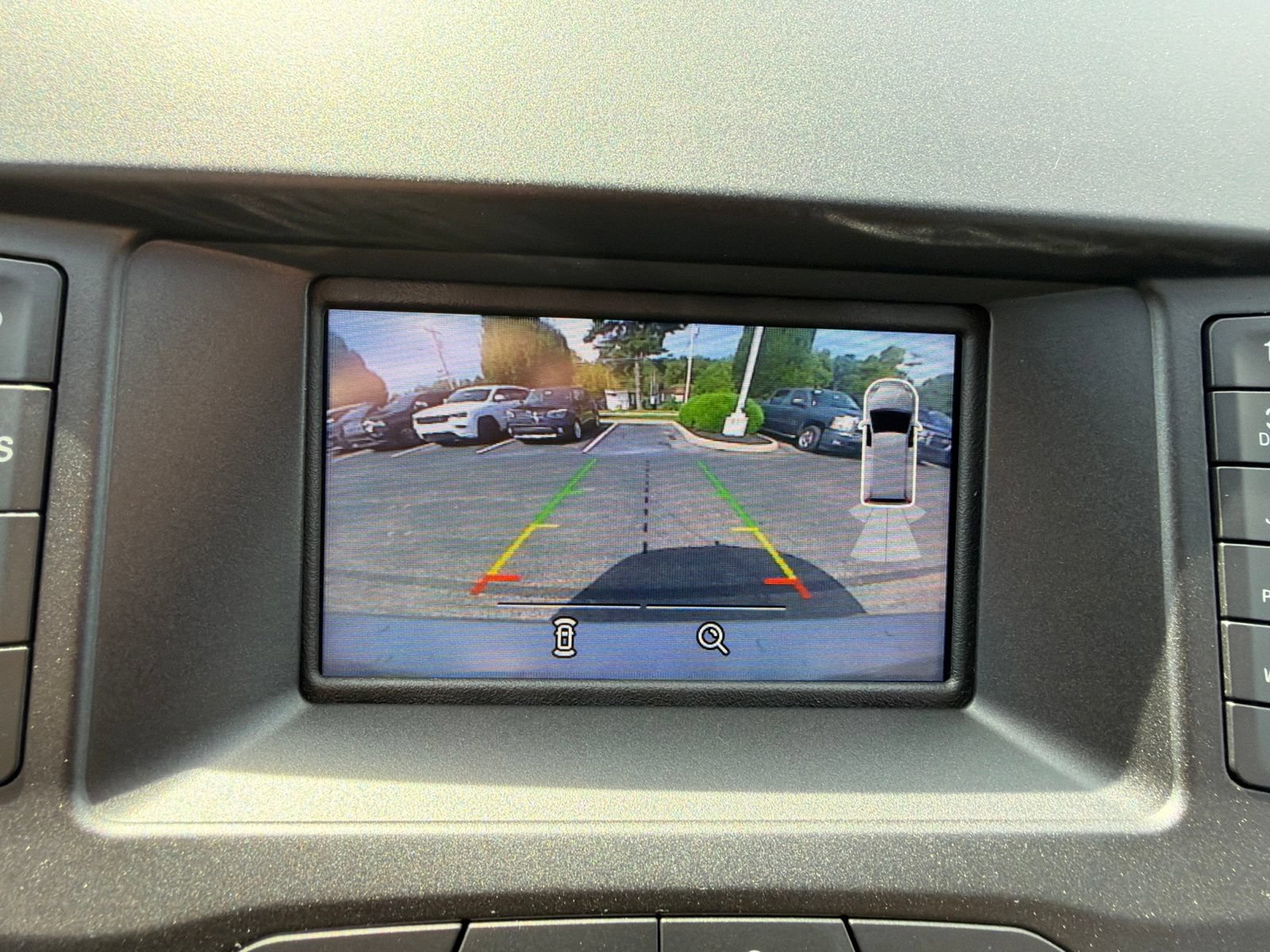Used 2017 Ford Edge SEL AWD/4WD image 24