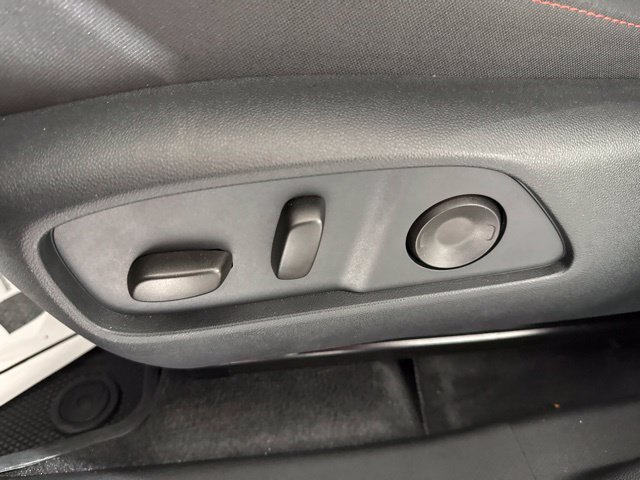 Used 2026 Chevrolet Equinox RS w/ Convenience Package III FWD image 19