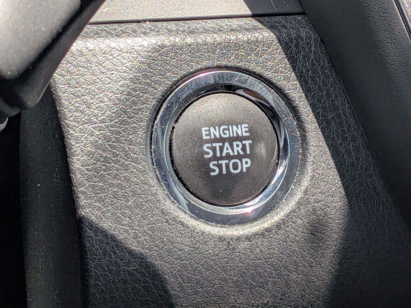 Used 2022 Toyota Camry XSE FWD image 17