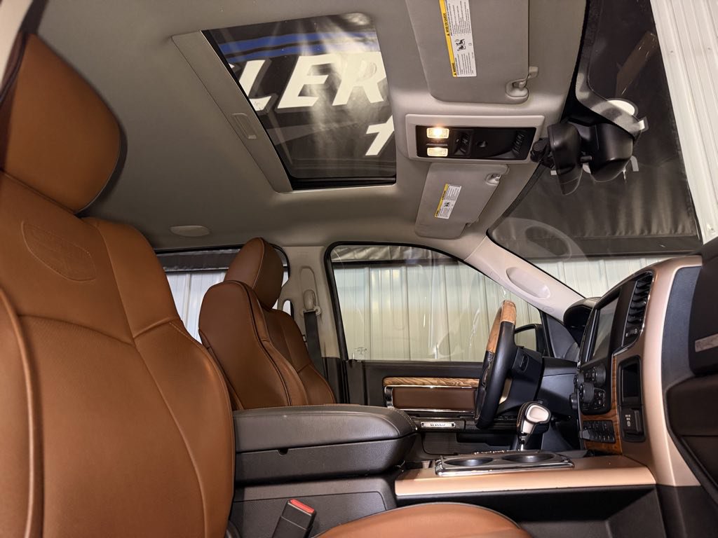 Used 2013 RAM 1500 Laramie Longhorn w/ Convenience Group AWD/4WD image 16