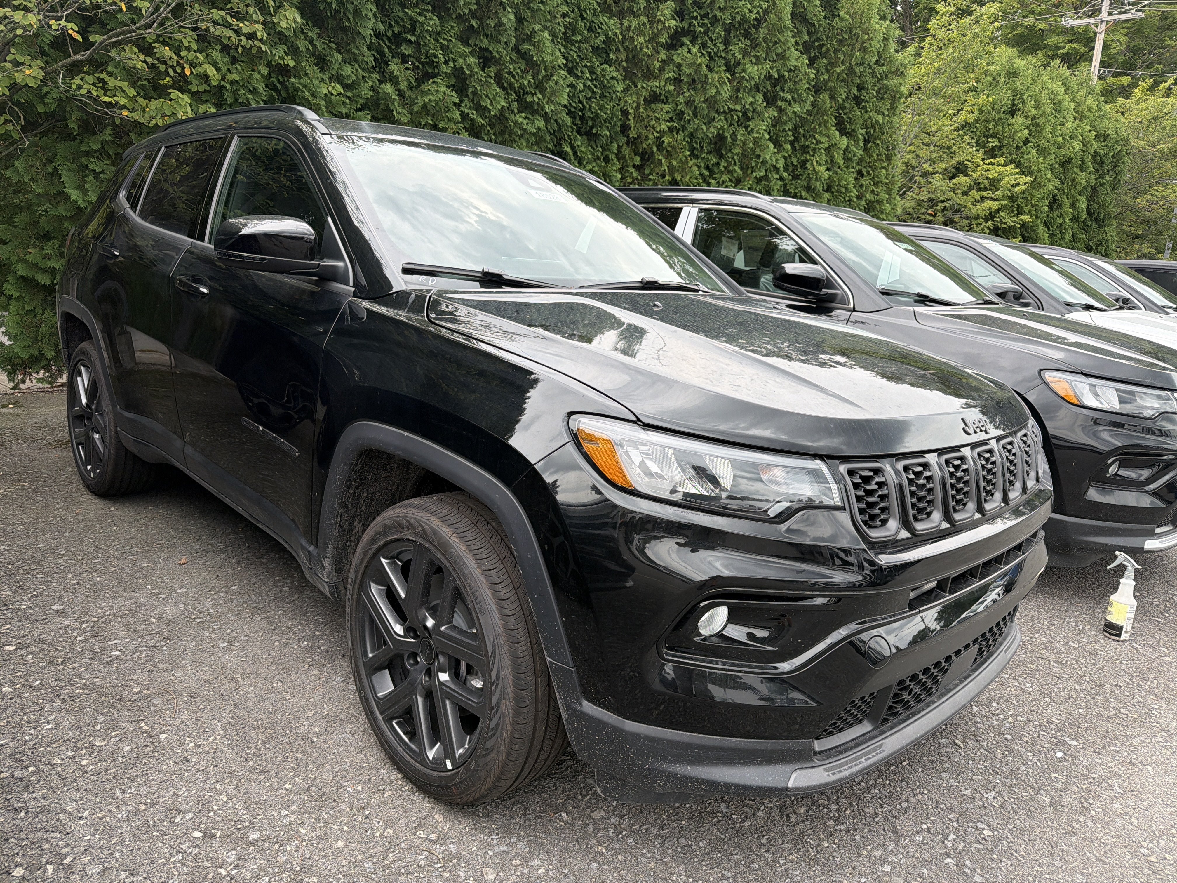 New 2026 Jeep Compass Limited w/ Sun, Sound & Navigation Group AWD/4WD image 2