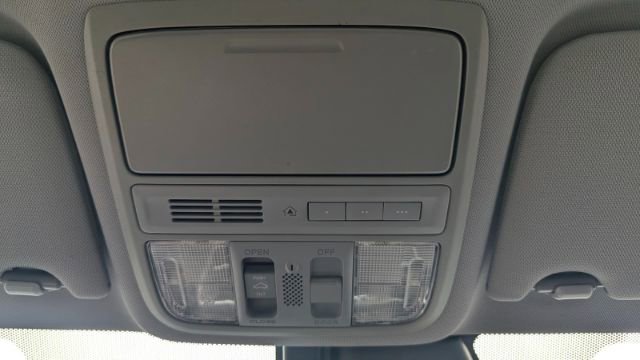 Used 2017 Honda Accord Touring image 44