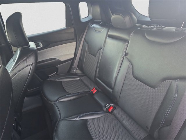 Used 2024 Jeep Compass Latitude image 13