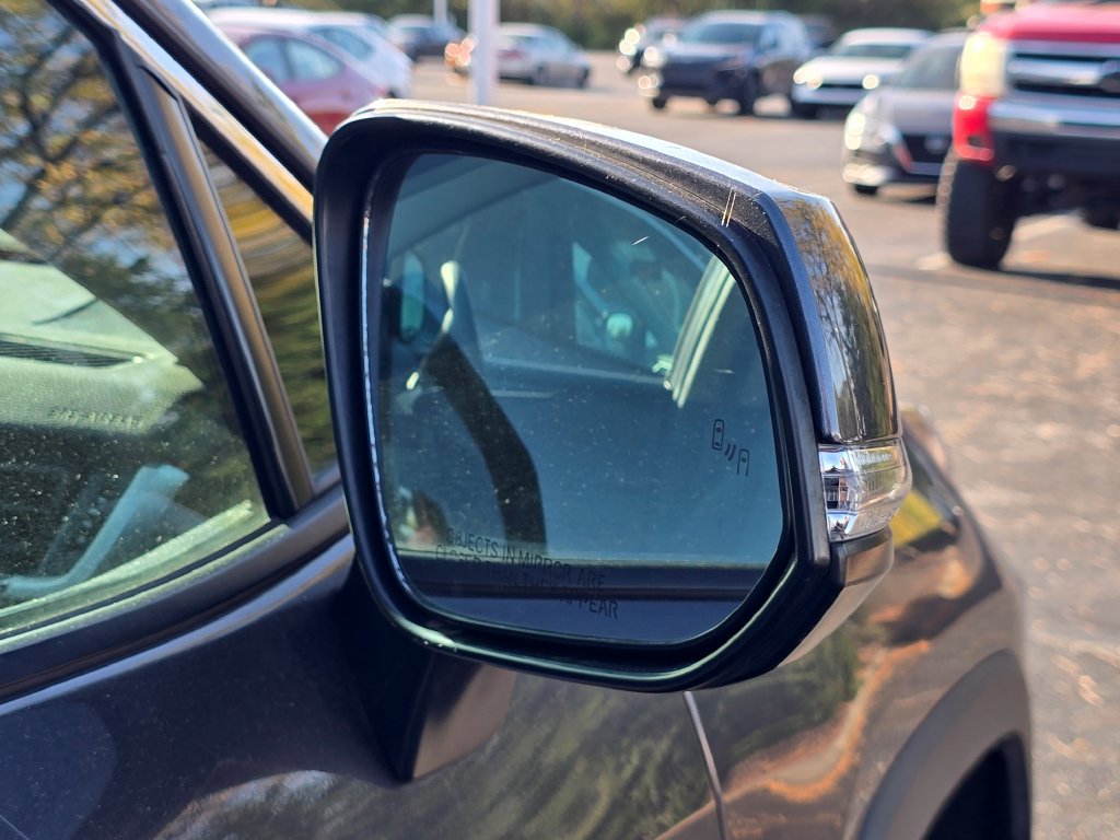 Used 2022 Toyota RAV4 XLE AWD/4WD image 17