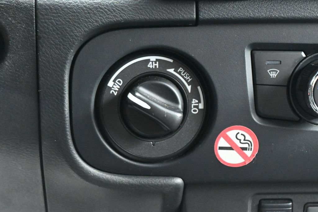 Used 2026 Nissan Frontier PRO-4X AWD/4WD image 22