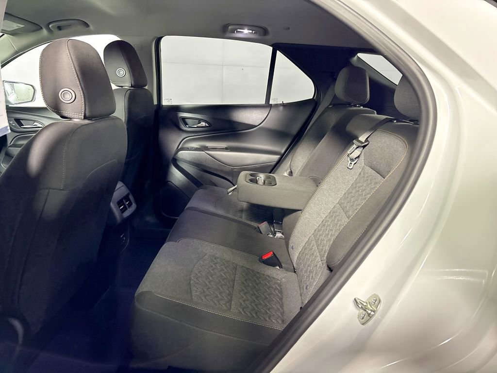 Used 2024 Chevrolet Equinox LT image 19