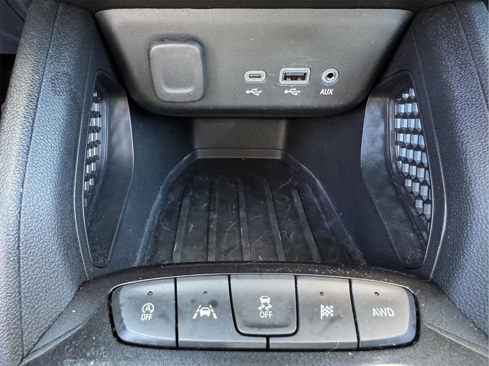 Used 2023 Chevrolet TrailBlazer LT w/ LPO, Blackout Package image 26