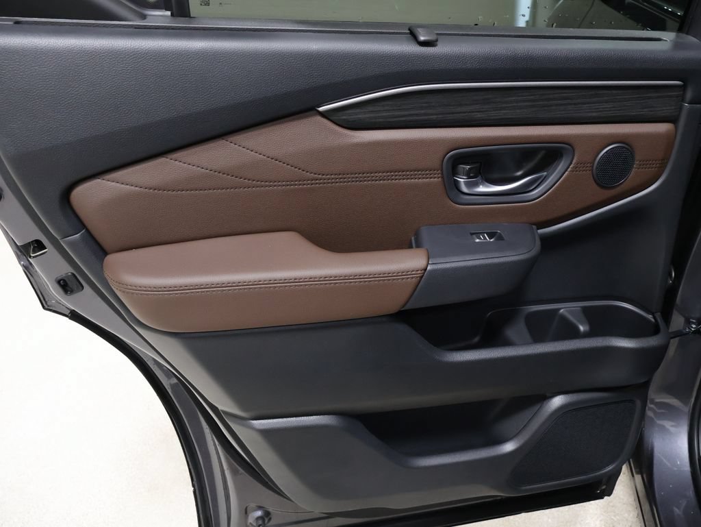 New 2026 Honda Pilot Touring image 13