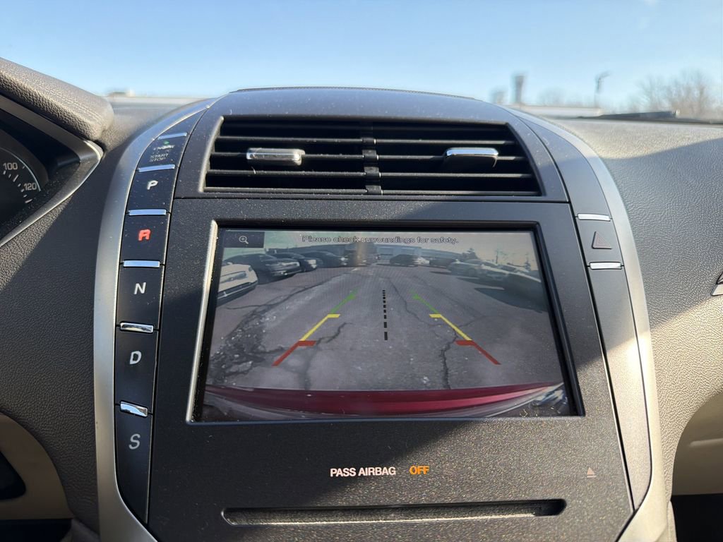 Used 2014 Lincoln MKZ AWD w/ Equipment Group 101A Select image 25