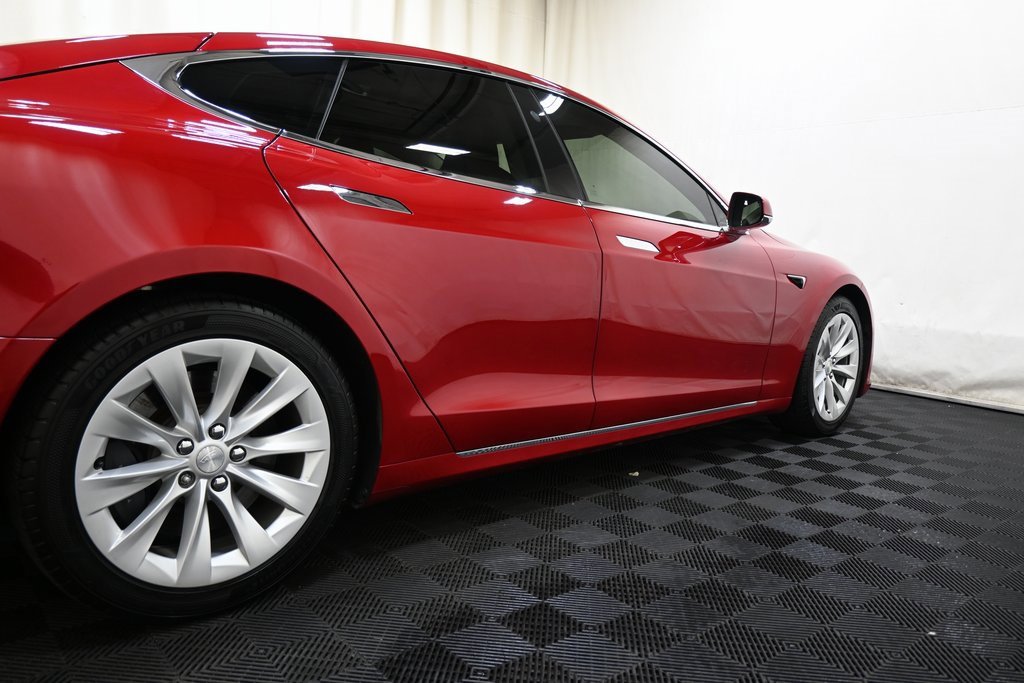 Used 2017 Tesla Model S 90D image 13