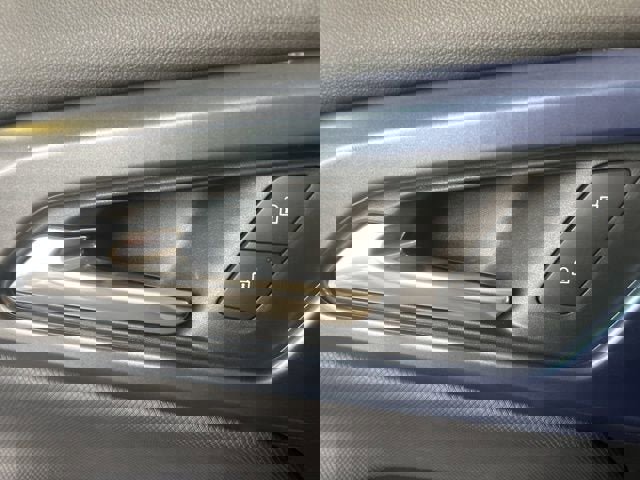 New 2025 Chevrolet Equinox EV LT image 20