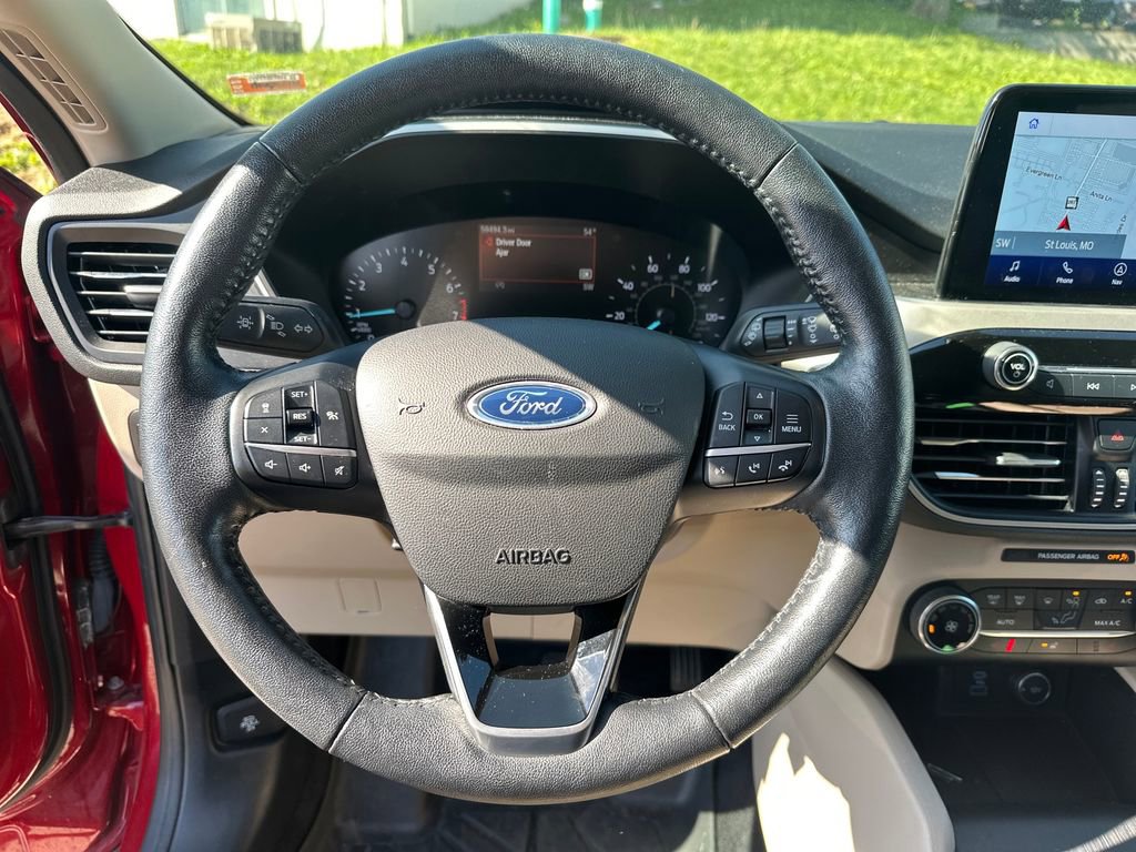 Used 2020 Ford Escape SEL image 14