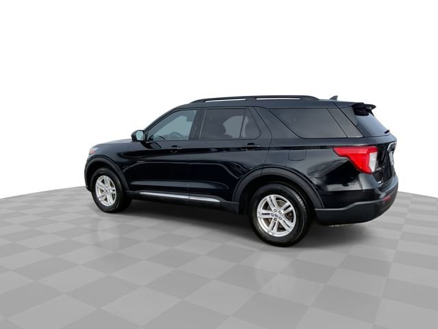 Used 2020 Ford Explorer XLT w/ Comfort Package image 8