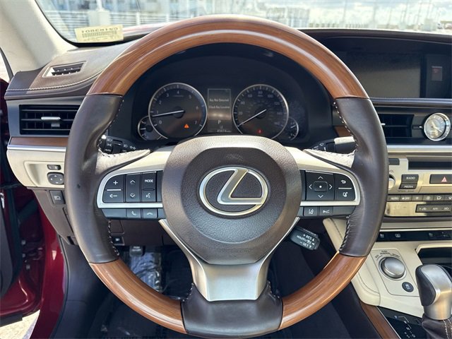 Used 2016 Lexus ES 350 image 14