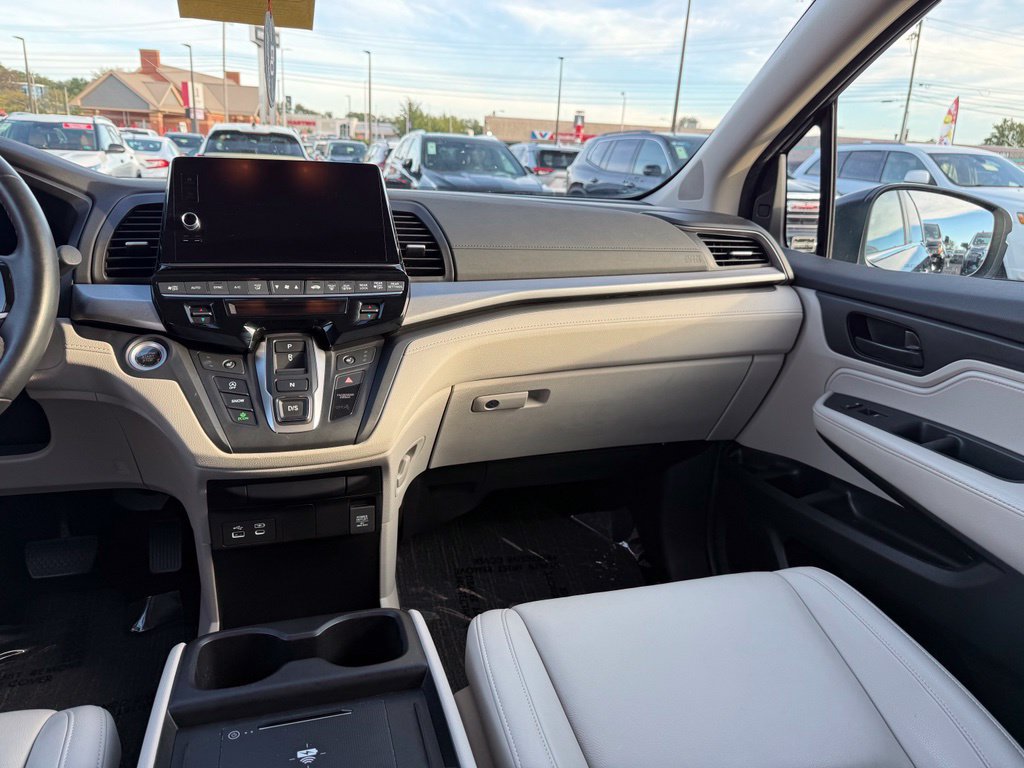 Used 2025 Honda Odyssey EX-L image 5