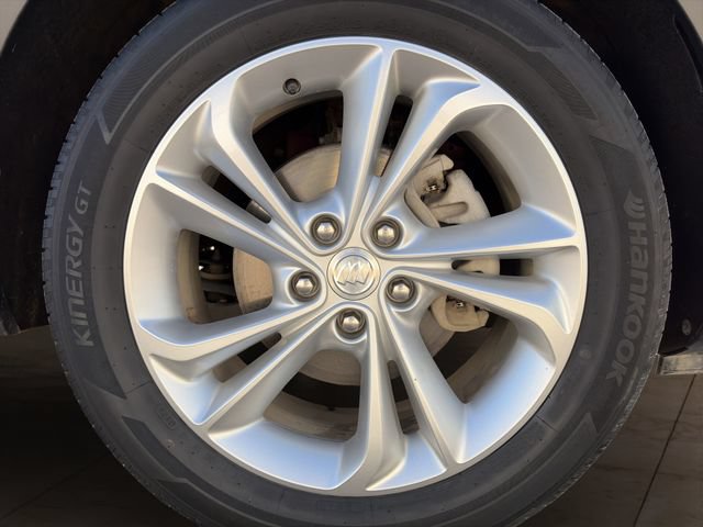 Used 2021 Buick Encore GX Preferred w/ Cold Weather Comfort Package FWD image 30