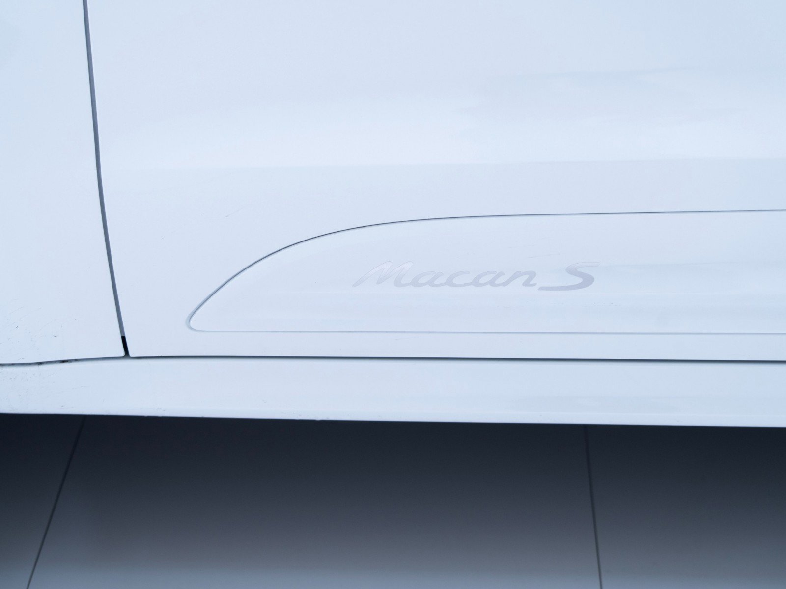 New 2026 Porsche Macan S AWD/4WD image 13