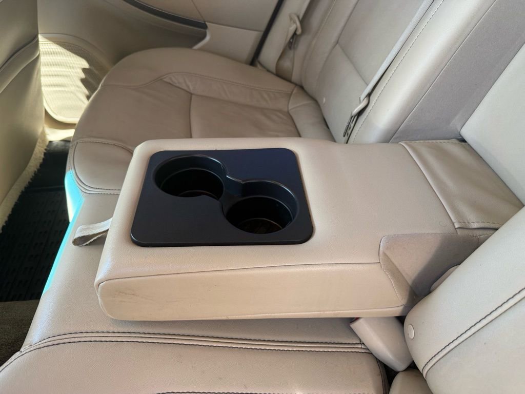 Used 2016 Ford Taurus SEL w/ Equipment Group 201A image 20