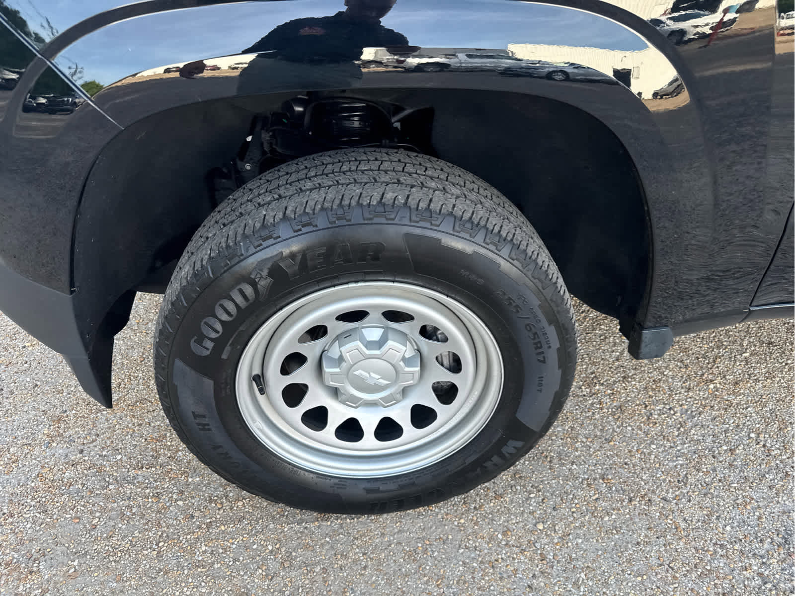 Used 2024 Chevrolet Colorado W/T image 11