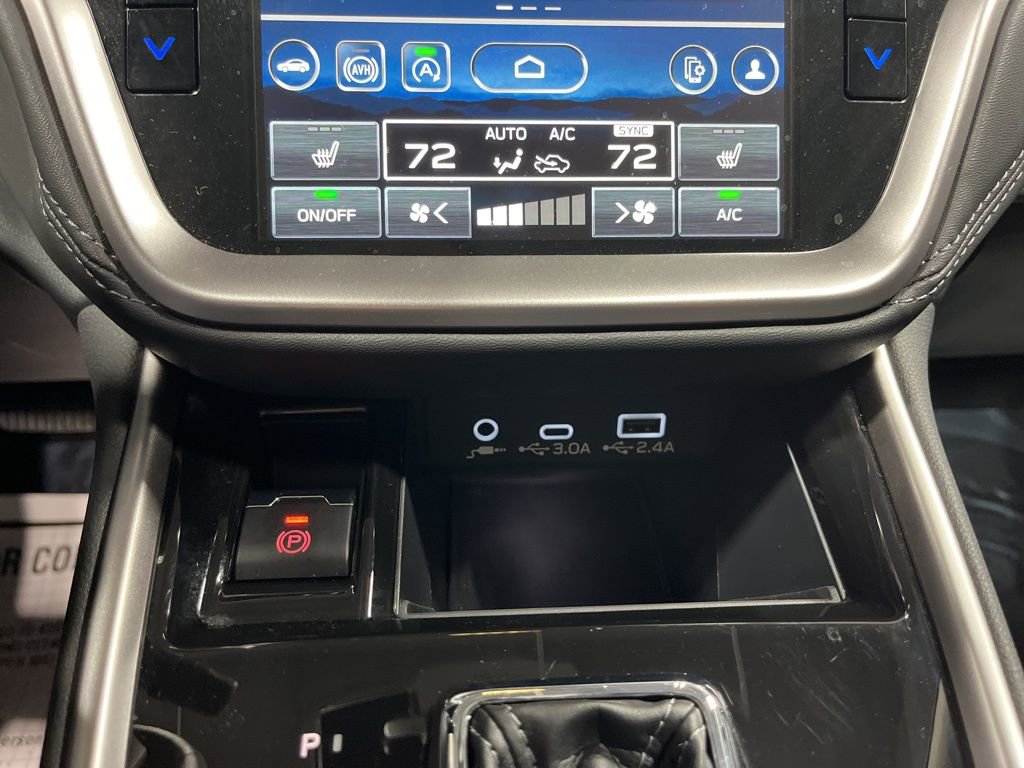 Used 2025 Subaru Outback Limited image 28