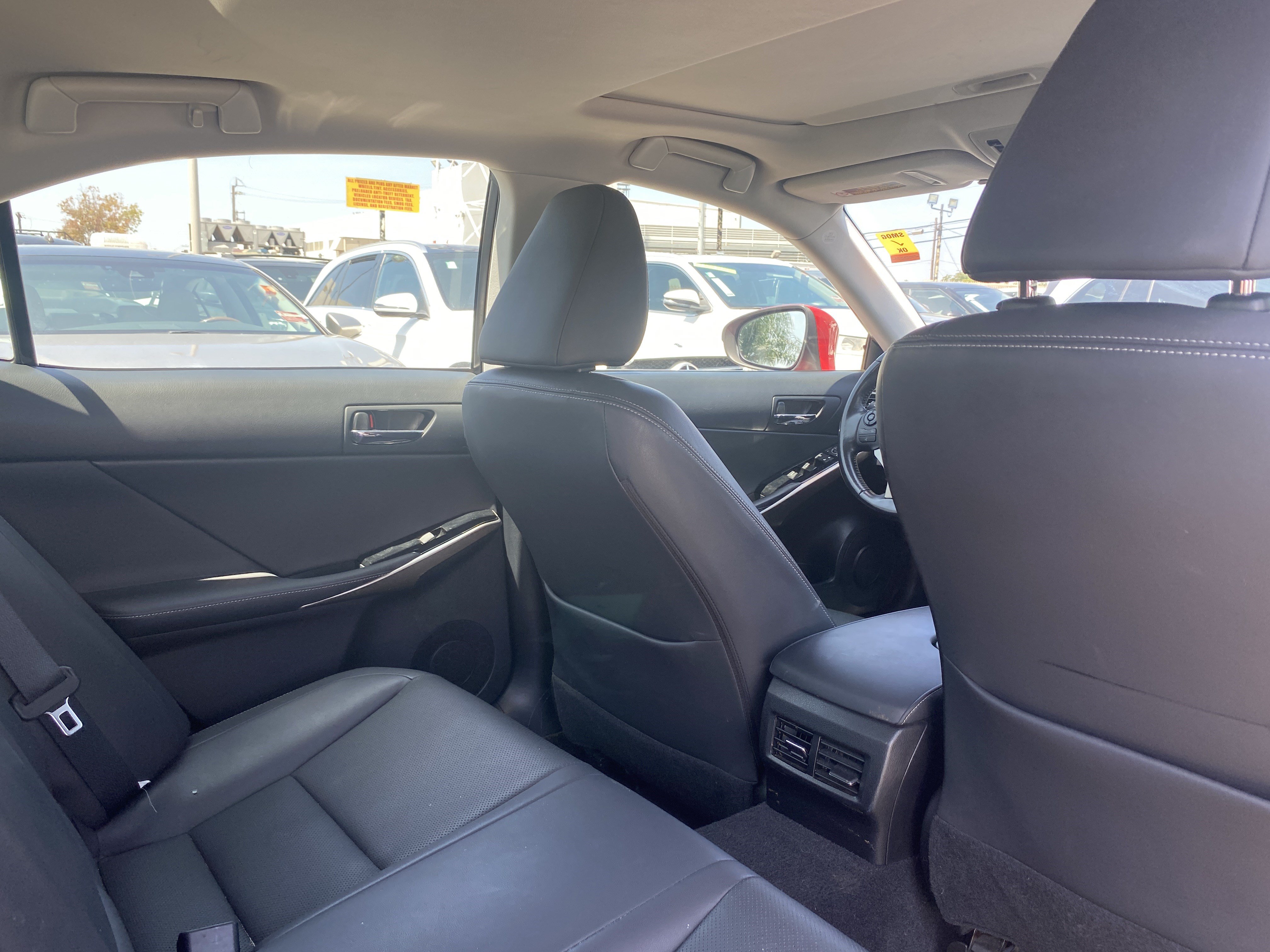Used 2016 Lexus IS 200t RWD image 21