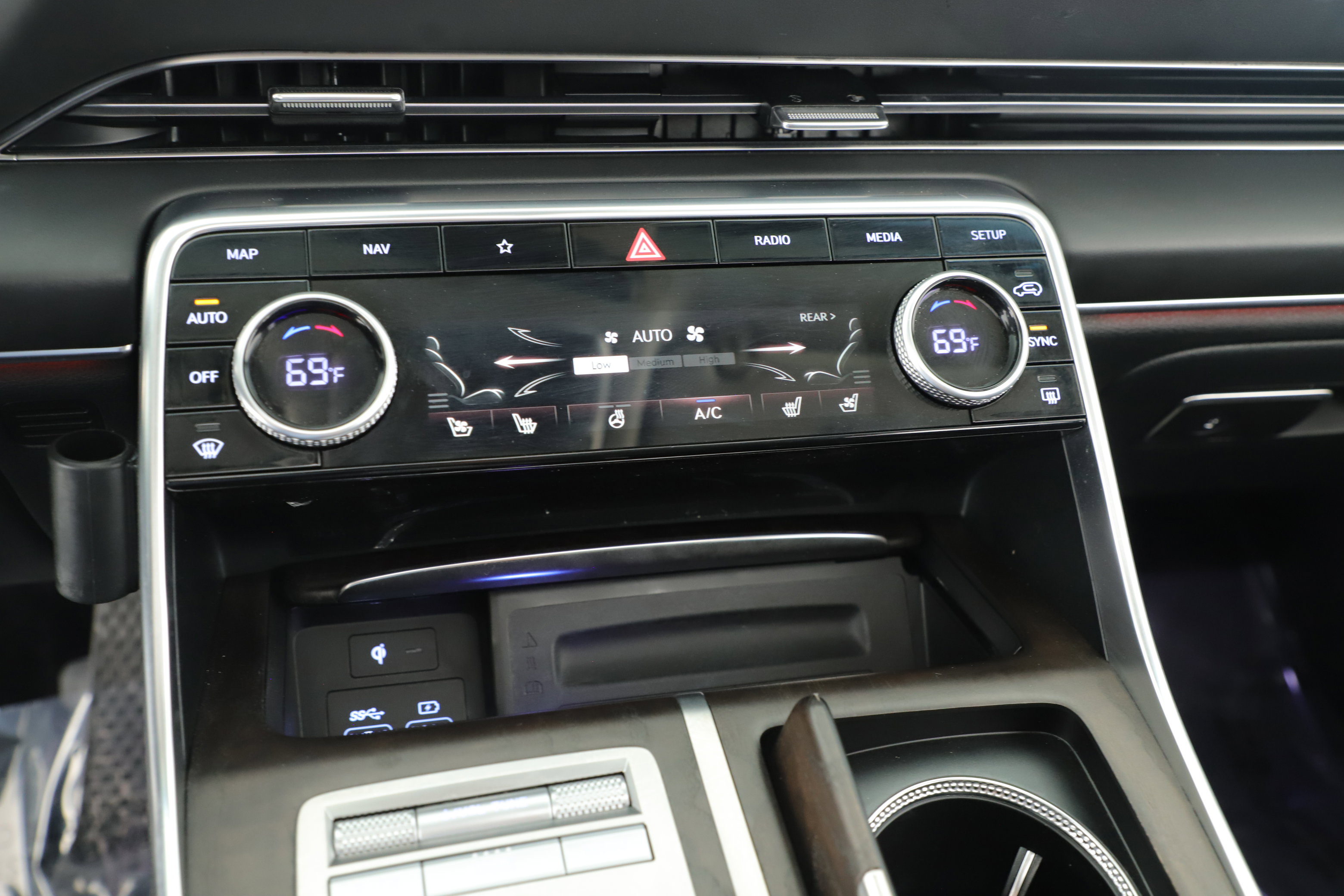 Used 2021 Genesis GV80 3.5T w/ Advanced Package 06 image 13