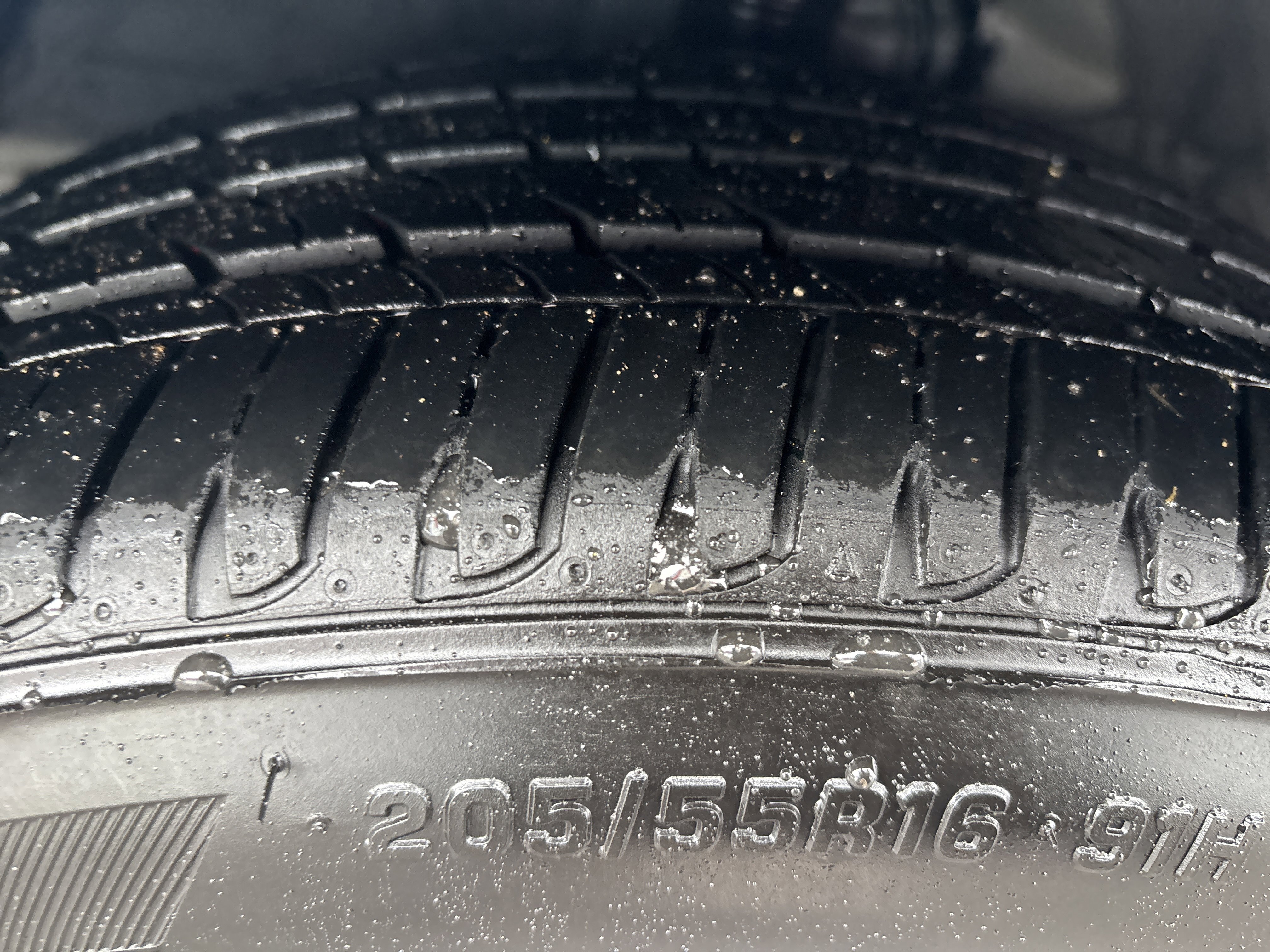 Certified 2025 Toyota Corolla LE image 14