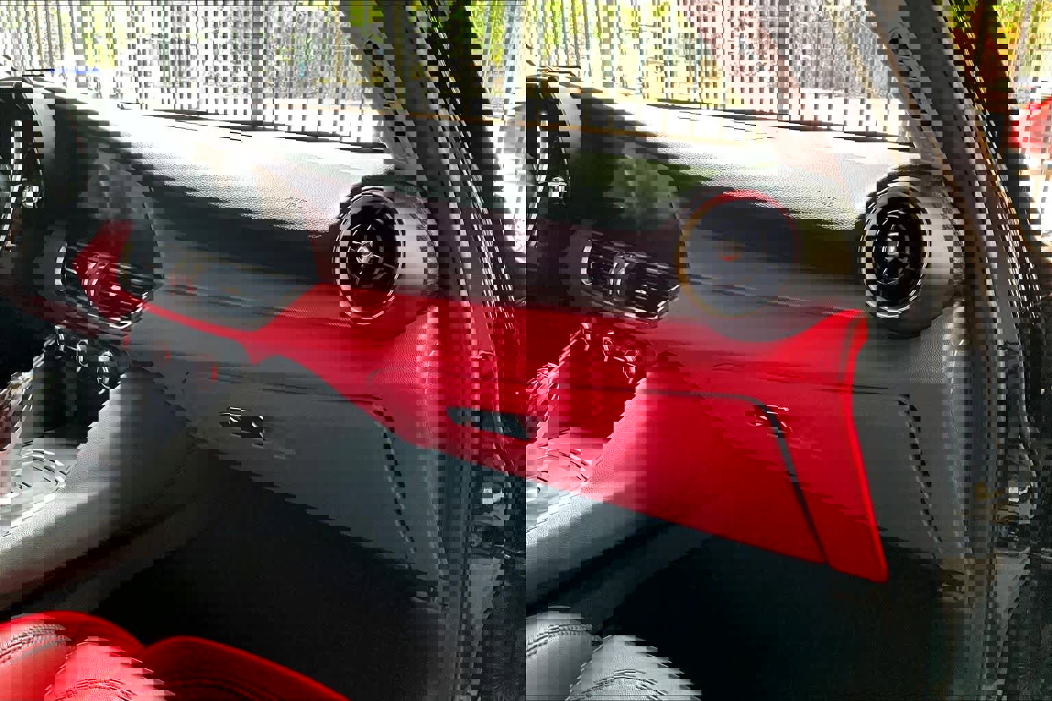 Used 2018 Alfa Romeo Giulia Ti Sport w/ Quick Order Package 22U Sport RWD image 18