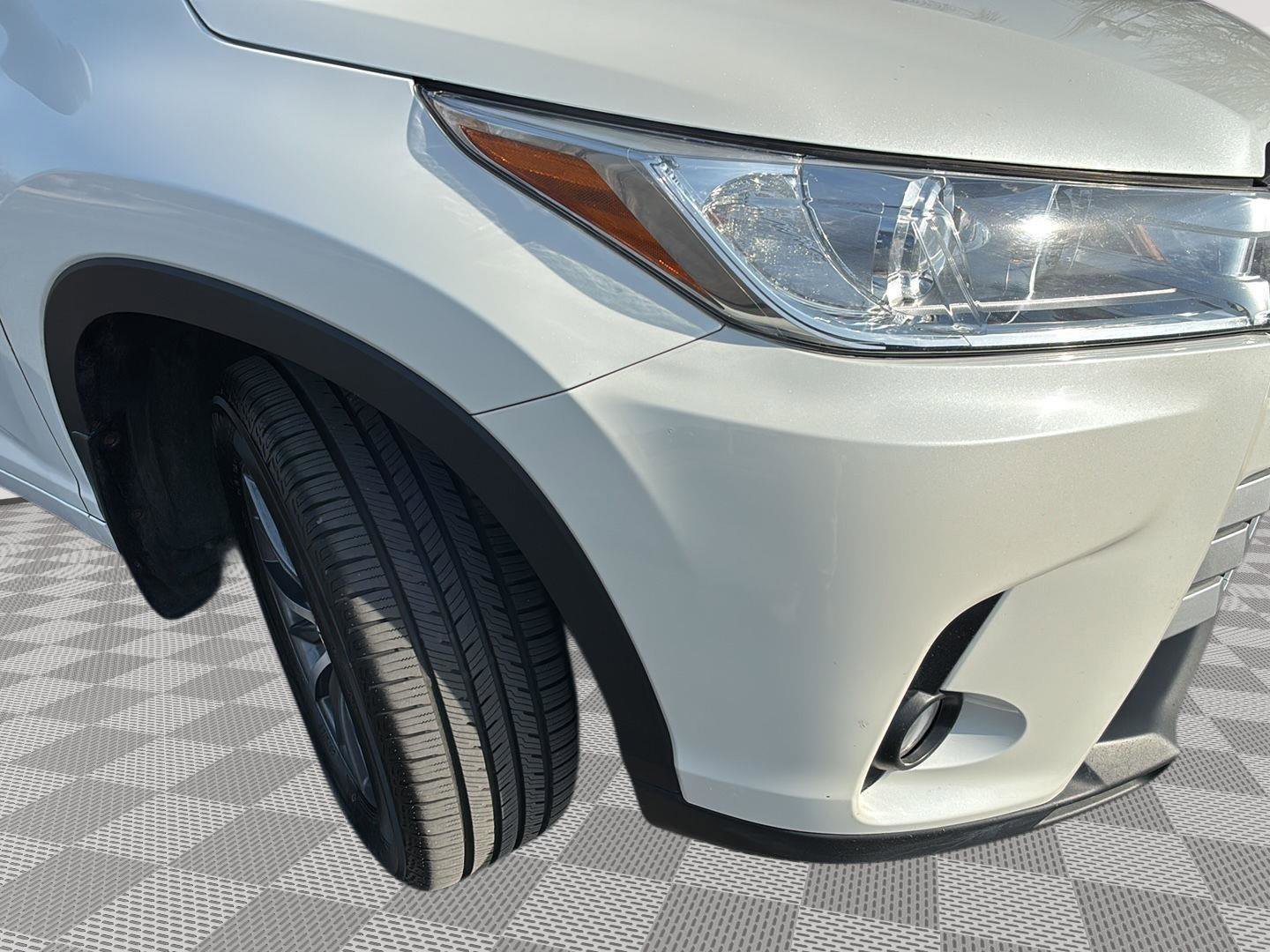 Used 2017 Toyota Highlander XLE image 20