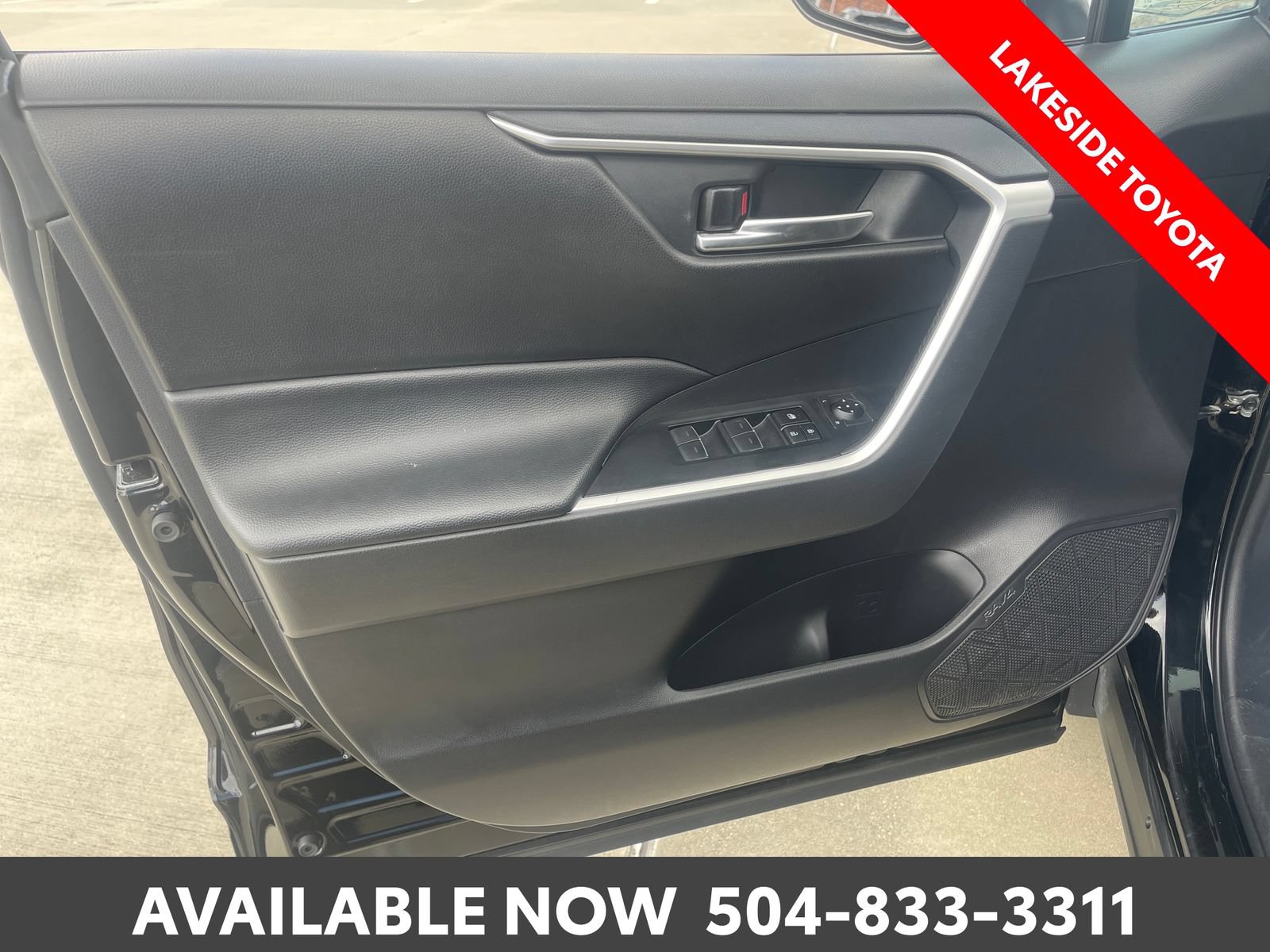 Certified 2024 Toyota RAV4 XLE FWD image 25
