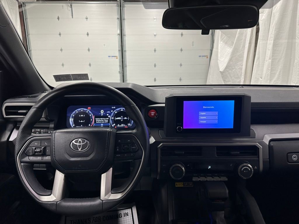 Used 2025 Toyota 4Runner TRD Off-Road image 16