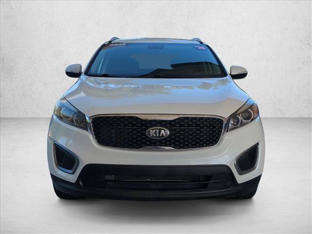 Used 2016 Kia Sorento FWD image 2