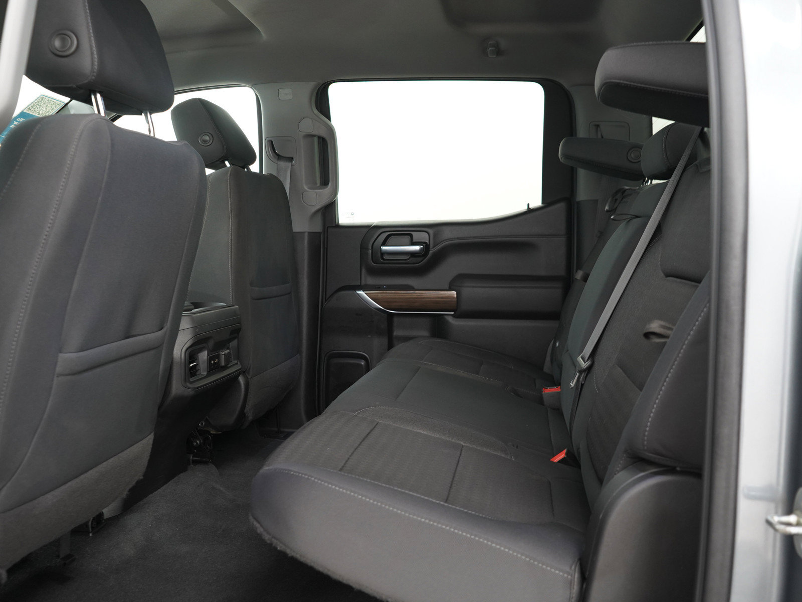 Used 2021 Chevrolet Silverado 1500 LT Trail Boss w/ Bed Protection Package AWD/4WD image 15