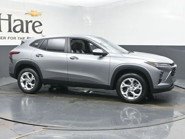 New 2026 Chevrolet Trax LS image 27