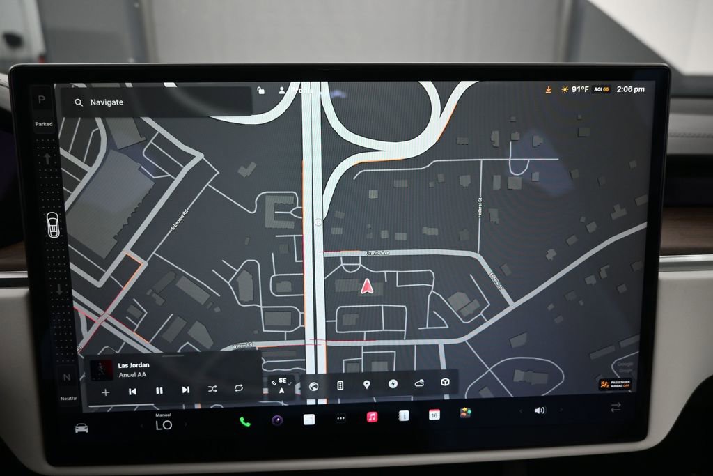 Used 2023 Tesla Model X image 14