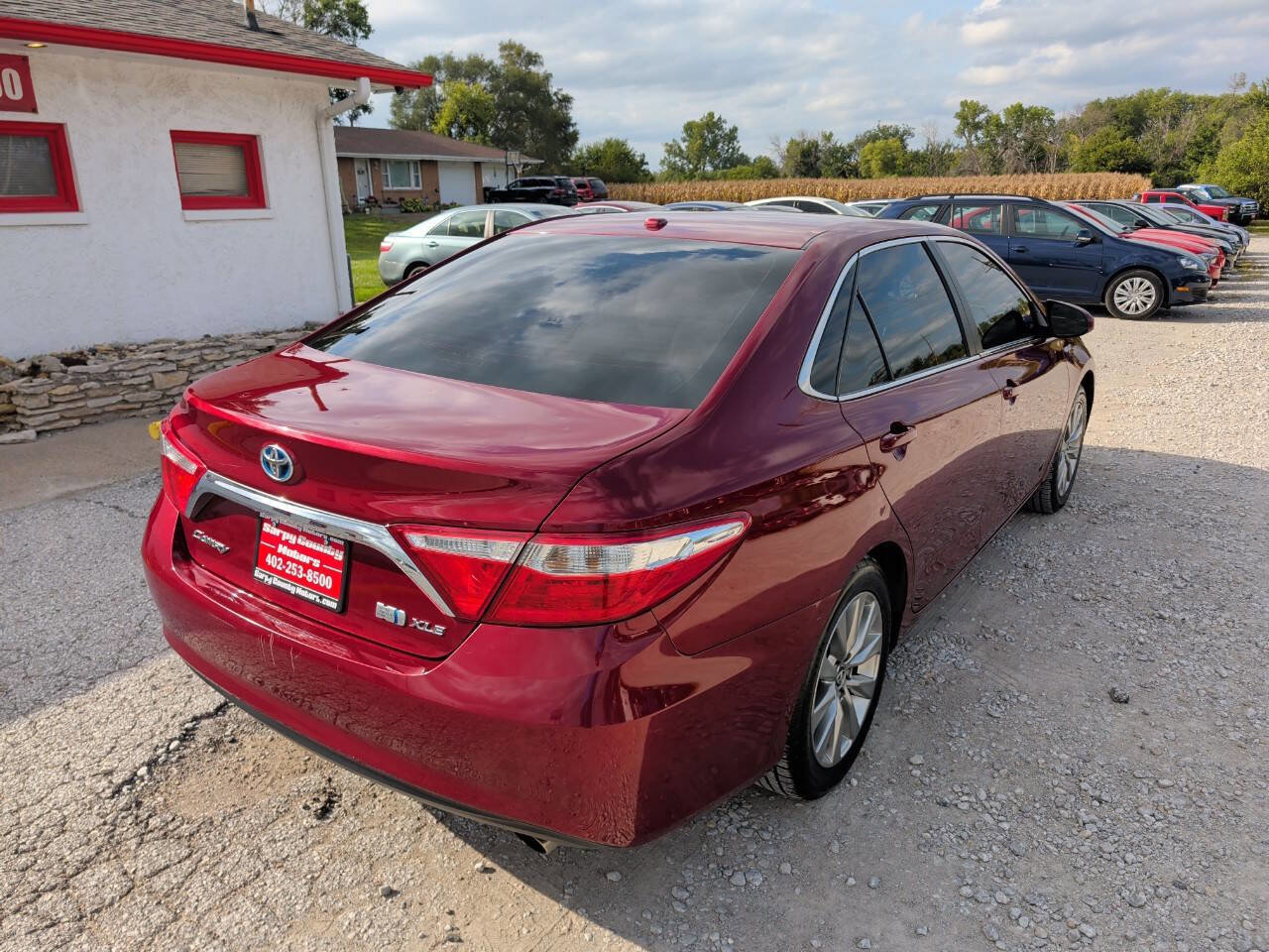 Used 2015 Toyota Camry XLE image 3