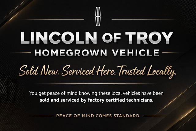 Certified 2024 Lincoln Corsair AWD w/ Equipment Group 101A image 10