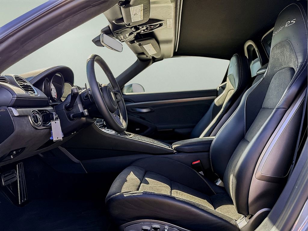 Used 2025 Porsche 718 Boxster Spyder RS w/ Light Design Package image 17