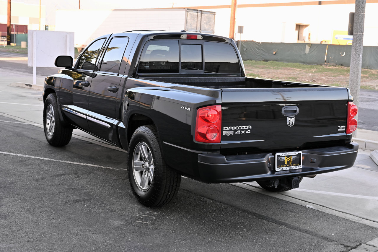 Used 2007 Dodge Dakota Laramie w/ Sun & Wheel Value Group AWD/4WD image 5