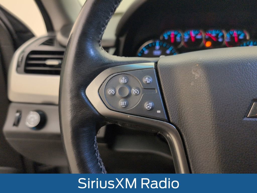 Used 2019 Chevrolet Suburban LT w/ LT Signature Package RWD image 38