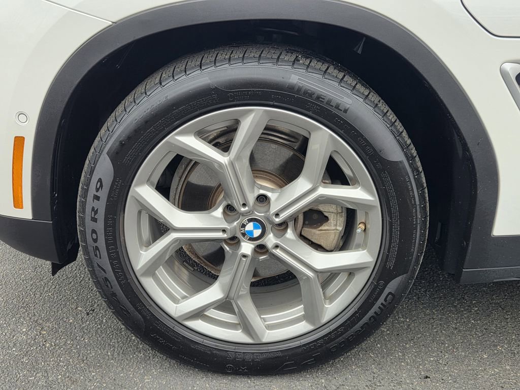 Used 2021 BMW X3 xDrive30e w/ Executive Package image 14