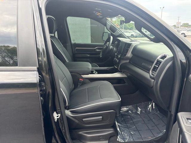 Used 2025 RAM 1500 Big Horn AWD/4WD image 23