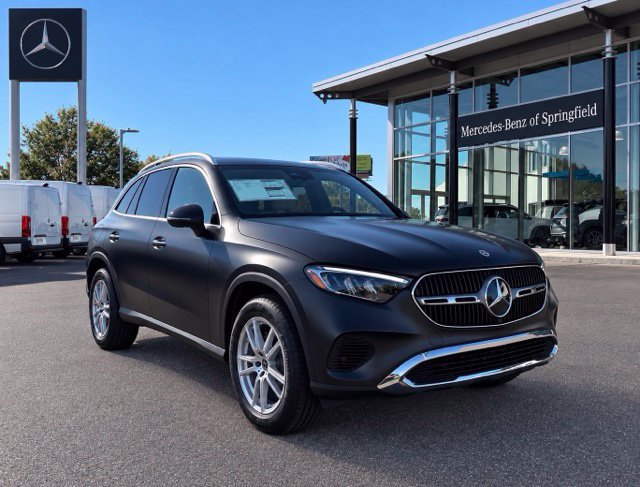 New 2027 Mercedes-Benz GLC 300 4MATIC image 1