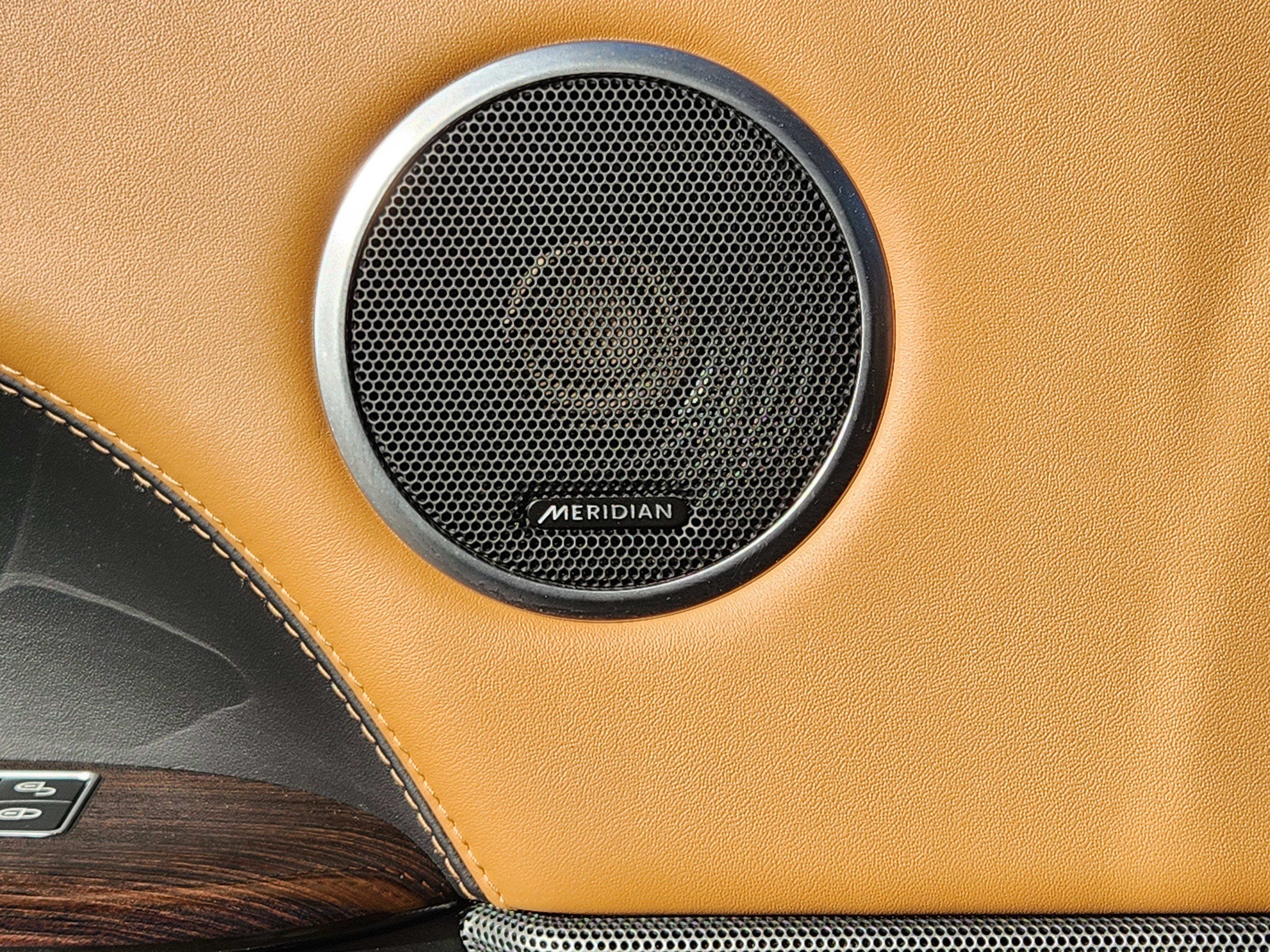 Used 2018 Land Rover Range Rover Sport Supercharged image 13