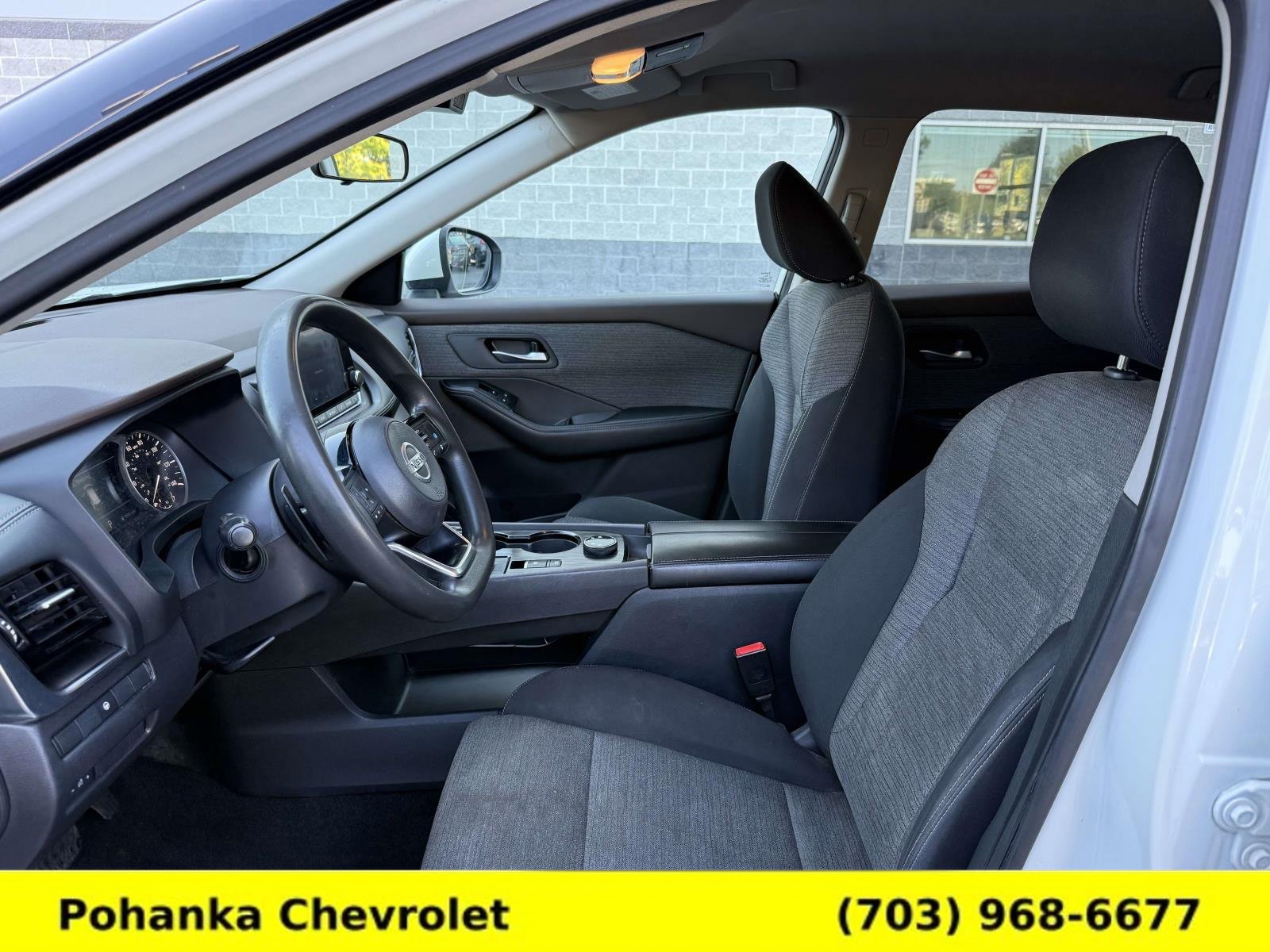 Used 2021 Nissan Rogue SV AWD/4WD image 13