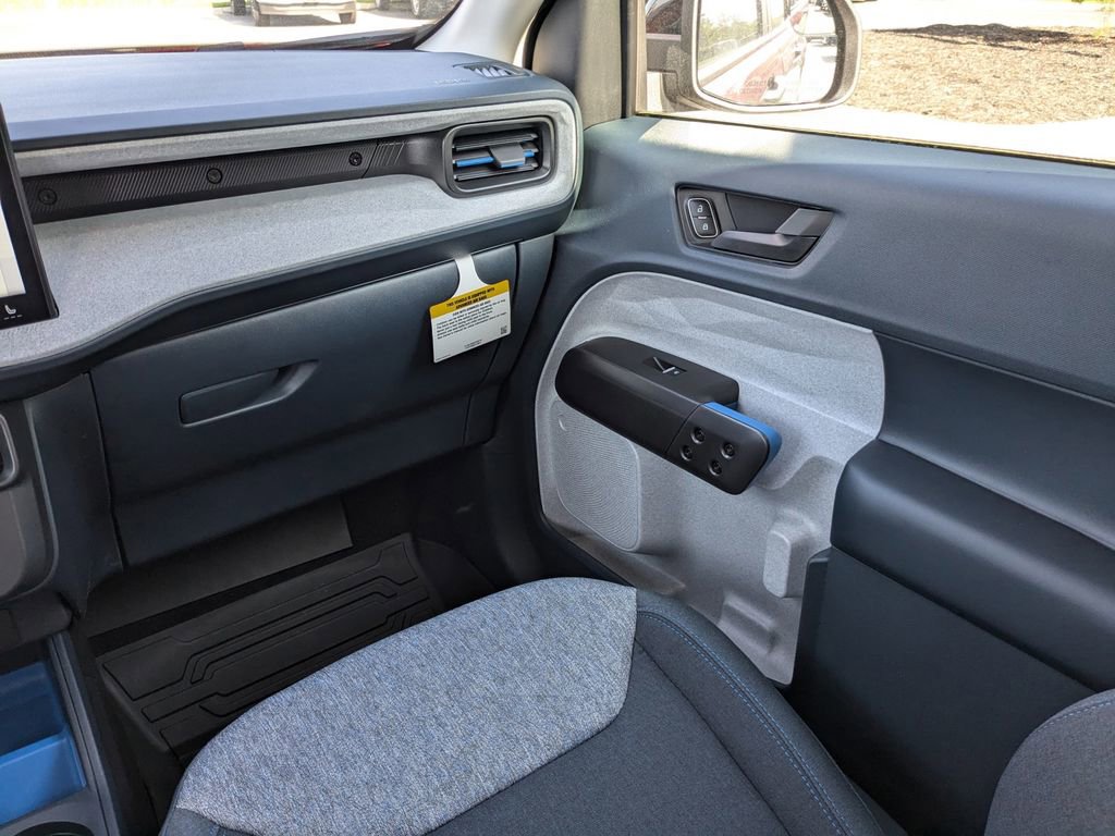 New 2025 Ford Maverick XLT w/ XLT Luxury Package image 20