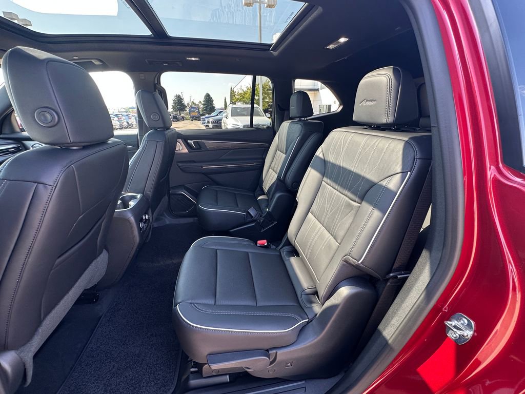 New 2026 Buick Enclave Avenir image 28