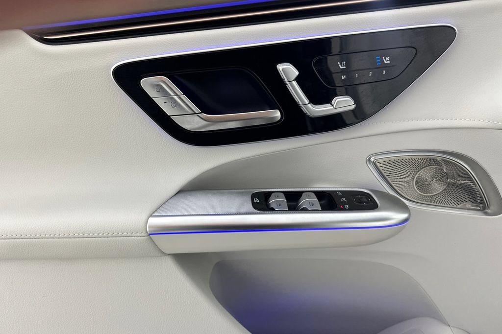 Certified 2026 Mercedes-Benz EQE 320+ SUV image 13