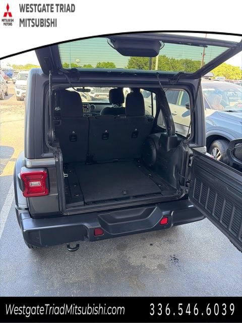 Used 2021 Jeep Wrangler Unlimited Sport AWD/4WD image 6